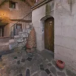 Antique House بيت ضيافة نفسهير
