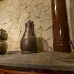 Antique House بيت ضيافة نفسهير