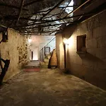 Antique House بيت ضيافة نفسهير