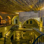 بيت ضيافة Antique House 4*