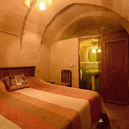 Antique House 4*