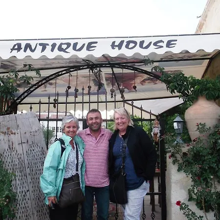 Casa de hóspedes Antique House 4*
