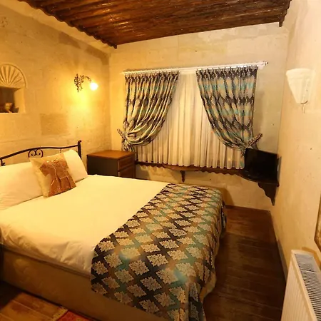 Antique House 4*
