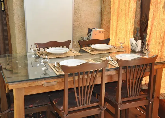 Antique House 게스트하우스 4*